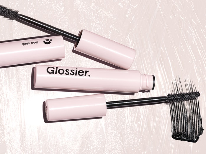 Glossier выпускают тушь