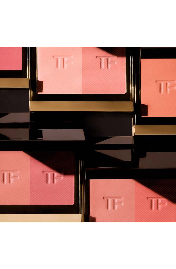 Румяна Tom Ford Beauty Shade & Illuminate 