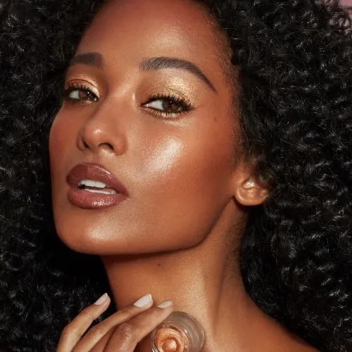 Загадочные боксы Charlotte Tilbury Summer 2022 