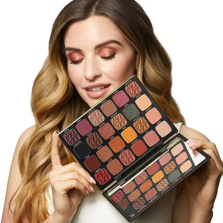 Палетка теней Tarte Cosmetics Maneater After Dark Holiday 