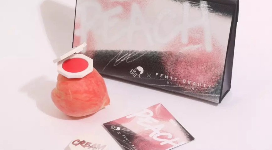 Коллаборация Fenty Beauty с популряной китайской чайной сетью Hey Tea