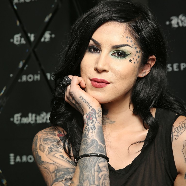 Kat Von D готовится к юбилею
