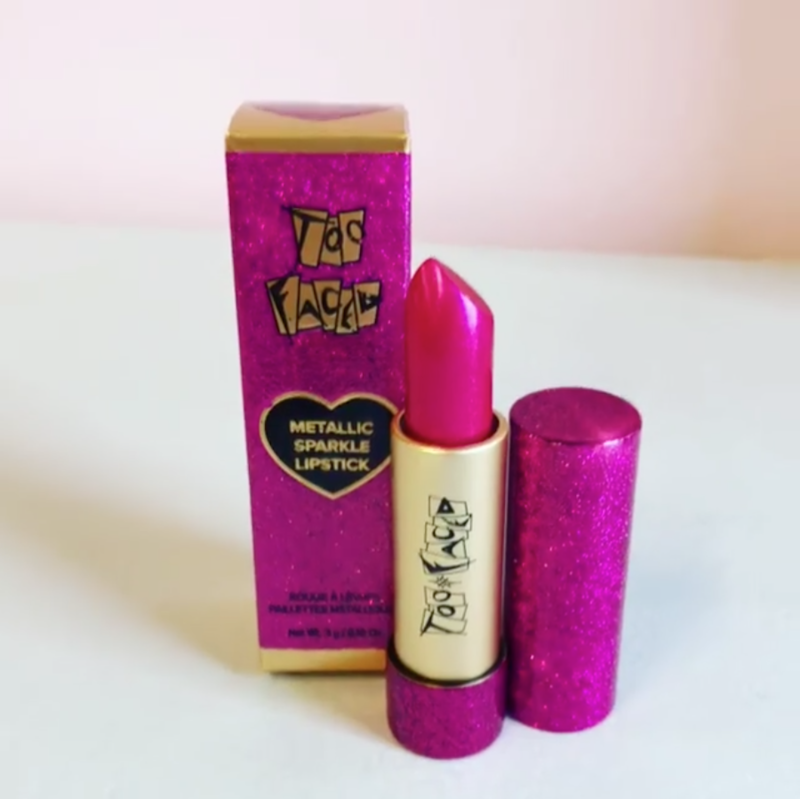 Too Faced выпускают ностальгическую помаду