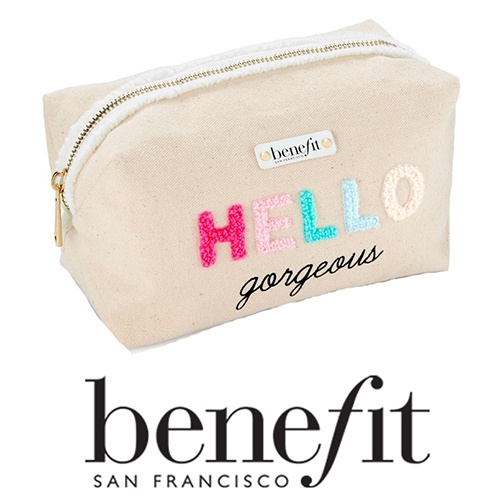 Косметичка в подарок от Benefit