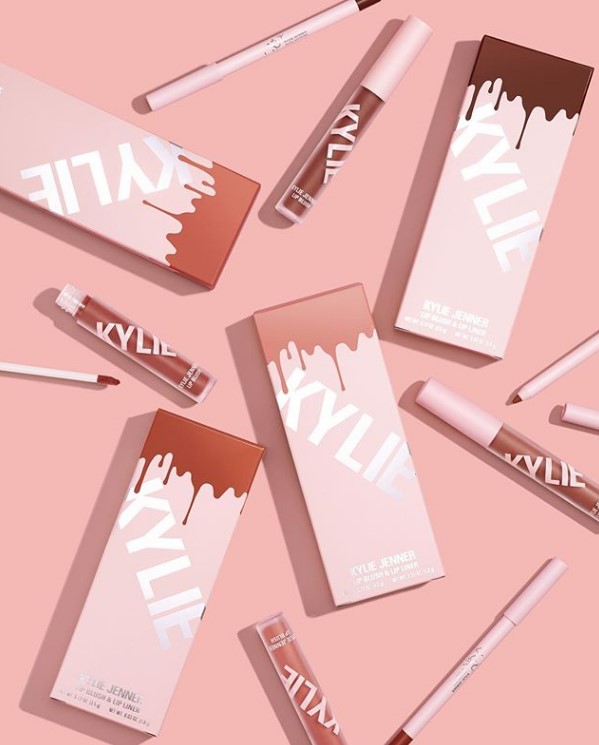 Набор для макияжа губ Kylie Lip Blush Lip Kits