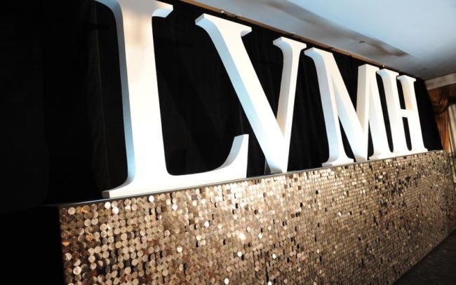 LVMH производит санитайзер для рук