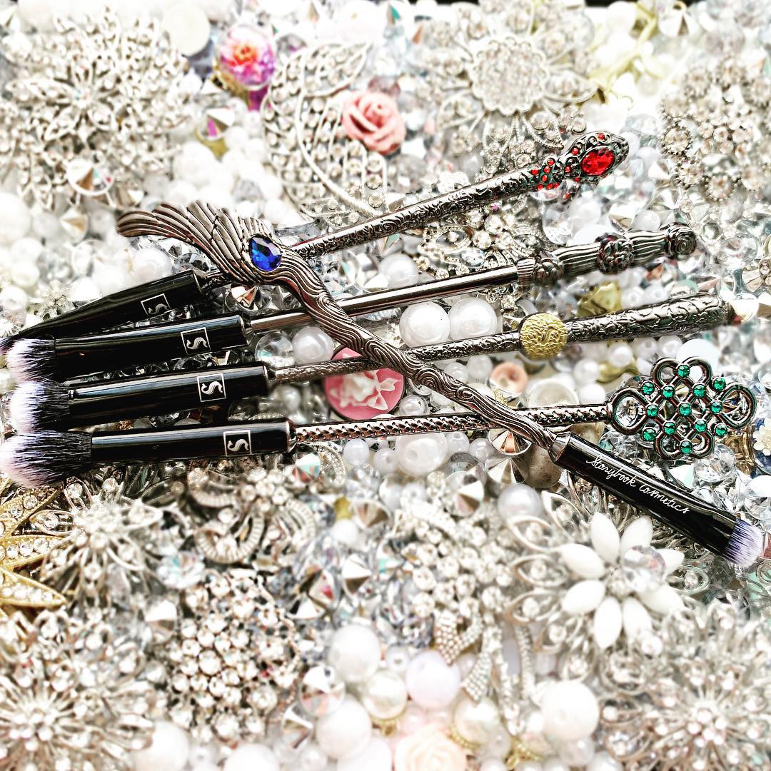 Викторианские кисти от Storybook Cosmetics