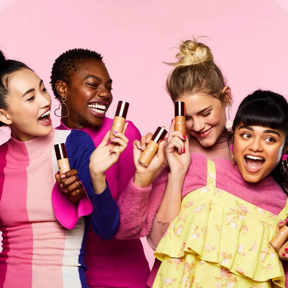 Benefit добавили новые продукты в коллекцию Hello Happy Collection