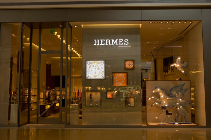 Hermès запустит косметические средства по уходу за кожей и для создания макияжа