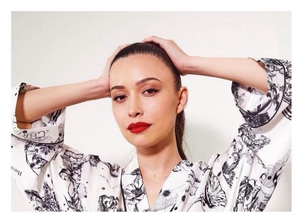 Dior Beauty назвала Кристиану Серратос послом бренда на американском рынке