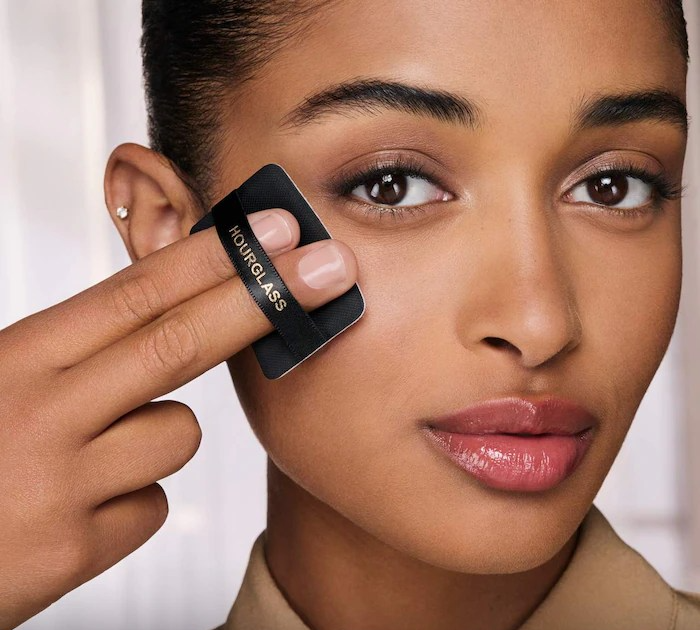 Пудры Hourglass Cosmetics Vanish Airbrush Pressed Powders
