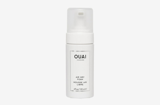Новый продукт Ouai - это благословение для вьющихся волос