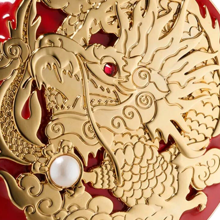 Пудреница Estée Lauder 2024 Year of the Dragon Refillable Metal Compact
