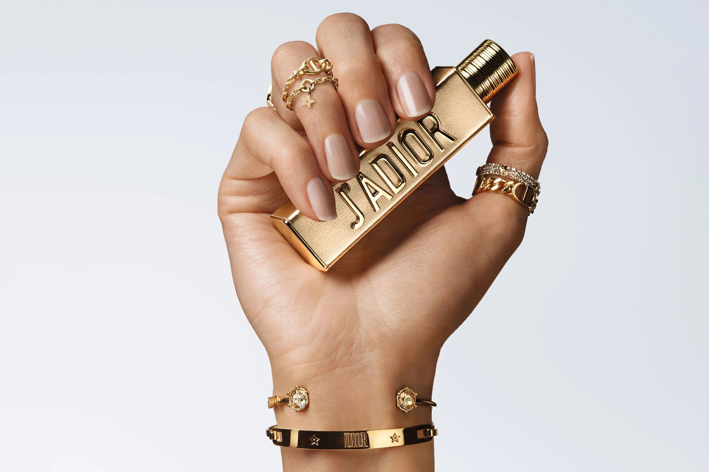 Новые твердые духи Dior J’adior - J’adore L’Or