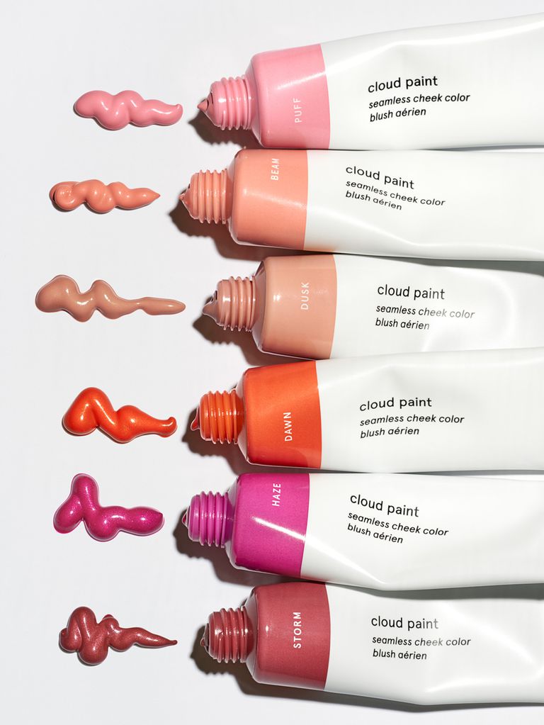 Glossier пополнили линейку оттенков Cloud Paint