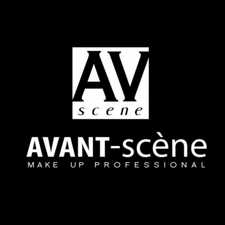 AVANT-SCENE
